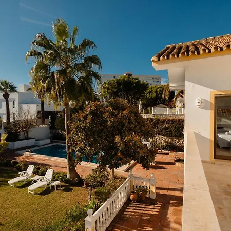 Spacious House With Pool, Garden And Solarium In Chapas, Вилла